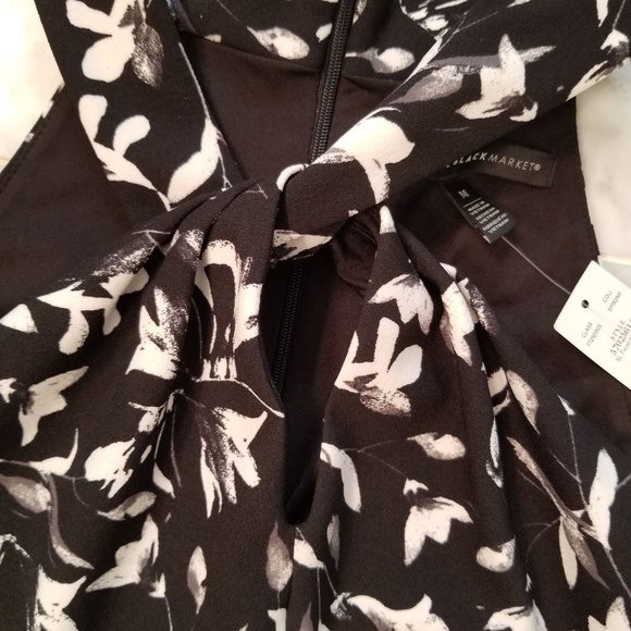 White House Black Market Halter top - Picture 3 of 5